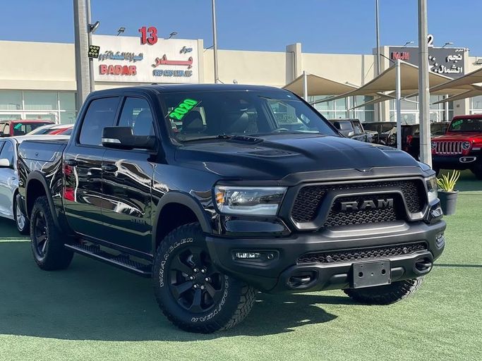 Used RAM 1500 V, 5.7 l, 2020 in Sharjah by Badar Used Cars, Black color.  | AUTO.AE