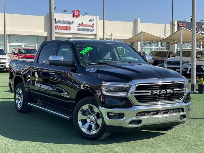 Used RAM 1500 V, 5.7 l, 2019 in Sharjah by Badar Used Cars, Black color.  | AUTO.AE