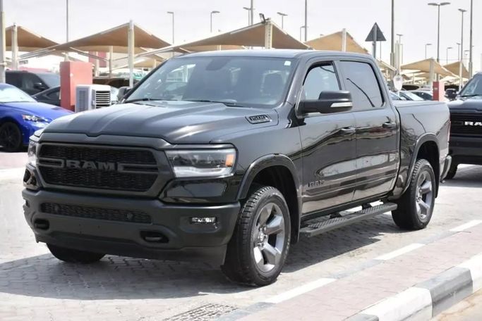 Used RAM 1500 Crew Cab V, 3.6 l, 2020 in Sharjah by Alfaris Used Cars, Black color. Other | AUTO.AE