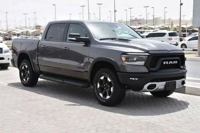Used RAM 1500 Crew Cab V, 3.0 l, 2022 in Sharjah by Alfaris Used Cars, Grey color. Other | AUTO.AE