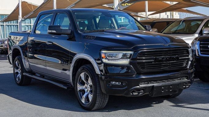 Подержанный RAM 1500 Quad Cab eTorque V (DT), 5.7 л, 2019 в Шардже от Almalakyah Cars Черный цвет. GCC | AUTO.AE | Объявление #267524