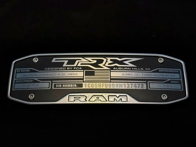 Подержанный RAM 1500 Crew Cab TRX V (DT), 6.2 л, 2024 в ОАЭ, Шарджа от Speedcars Черный цвет. GCC | AUTO.AE | Объявление #295688 — фото 12 из 14