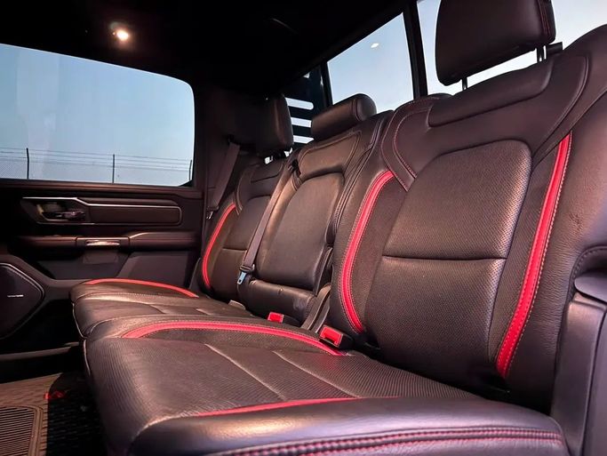 Подержанный RAM 1500 Crew Cab TRX V (DT), 6.2 л, 2024 в ОАЭ, Шарджа от Speedcars Черный цвет. GCC | AUTO.AE | Объявление #295688 — фото 13 из 14
