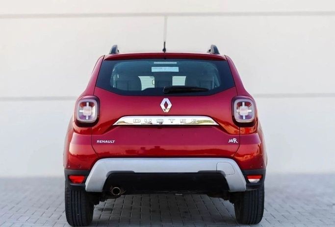 Подержанный Renault Duster II, 1.6 л, 2021 в Шардже от Al Sayed Khamis Used Auto Trading Красный цвет. GCC | AUTO.AE