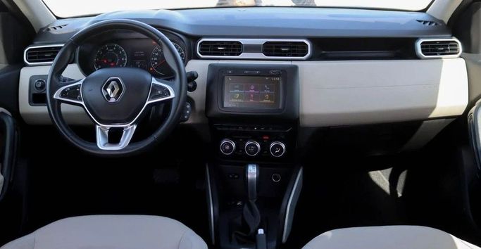 Подержанный Renault Duster II, 1.6 л, 2020 в Шардже от Al Sayed Khamis Used Auto Trading Синий цвет. GCC | AUTO.AE