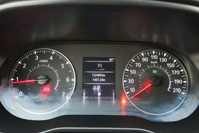 Used Renault Duster II, 2.0 l, 2023 in Sharjah by Al Rukin Al Saudi, Grey color. GCC Specs | AUTO.AE