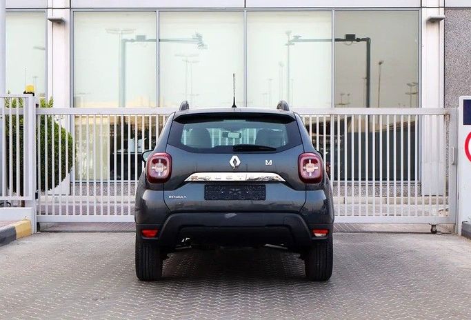 Used Renault Duster II, 2.0 l, 2023 in Sharjah by Al Rukin Al Saudi, Grey color. GCC Specs | AUTO.AE