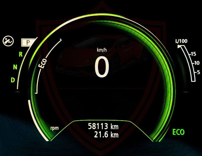 Подержанный Renault Koleos II Рестайлинг, 2.5 л, 2023 в Шардже от Al Sayed Khamis Used Auto Trading Белый цвет. GCC | AUTO.AE