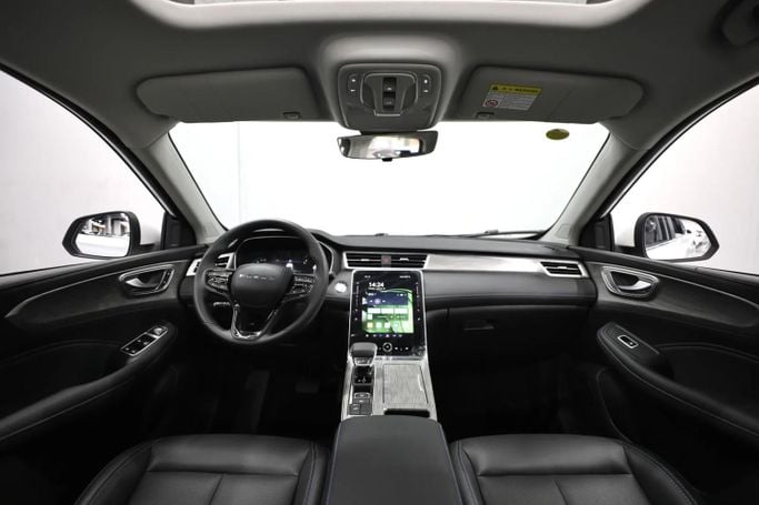 New Roewe RX5 II, 1.5 l, 2023 in Sharjah by Al Qassem Cars Trading, White color. GCC Specs | AUTO.AE