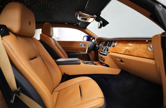 Used Rolls-Royce Ghost I Facelift (Series II), 6.6 l, 2016 in Sharjah by Al Qassem Cars Trading, Navy Blue color. GCC Specs | AUTO.AE