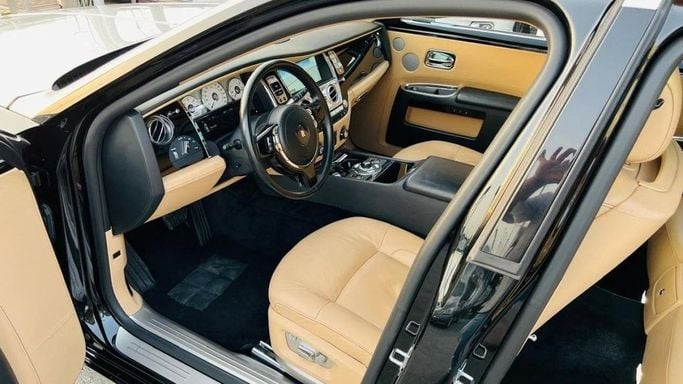 Used Rolls-Royce Ghost I, 6.6 l, 2012 in Sharjah by Titanium Used Cars, Black color. GCC Specs | AUTO.AE
