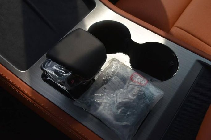 New Rox 01, 1.5 l, 2025 in Sharjah by Alfaris Used Cars, Black color.  | AUTO.AE