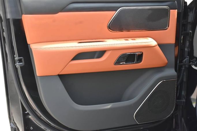 Новый Rox 01, 1.5 л, 2025 в Шардже от Alfaris Used Cars Черный цвет. Other | AUTO.AE