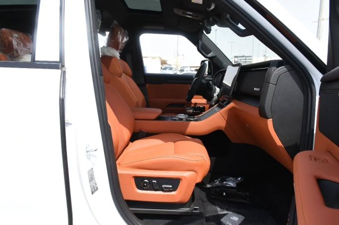 Подержанный Rox 01, 1.5 л, 2025 в Шардже от Alfaris Used Cars Белый цвет. Other | AUTO.AE
