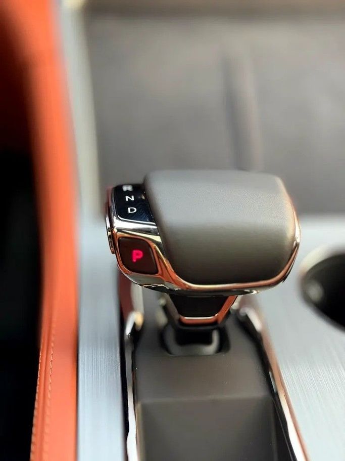 New Rox 01, 1.5 l, 2025 in Sharjah by Almasar Used Cars, Black color. Chinese Specs | AUTO.AE