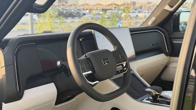 New Rox 01, 1.5 l, 2025 in Sharjah by Badar Used Cars, Black color.  | AUTO.AE