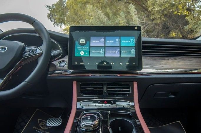 Used Skywell ET5, 2023 in Sharjah by First Choice Cars, White color. GCC Specs | AUTO.AE