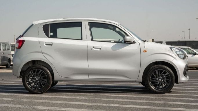 Новый Suzuki Celerio III, 1.0 л, 2023 в Шардже от Nour Alnukhba Motors Серебристый цвет. Other | AUTO.AE