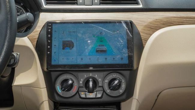 Подержанный Suzuki Ciaz I Рестайлинг, 1.5 л, 2023 в Шардже от Alnujoom Al Malakiah Used Cars Черный цвет. GCC | AUTO.AE