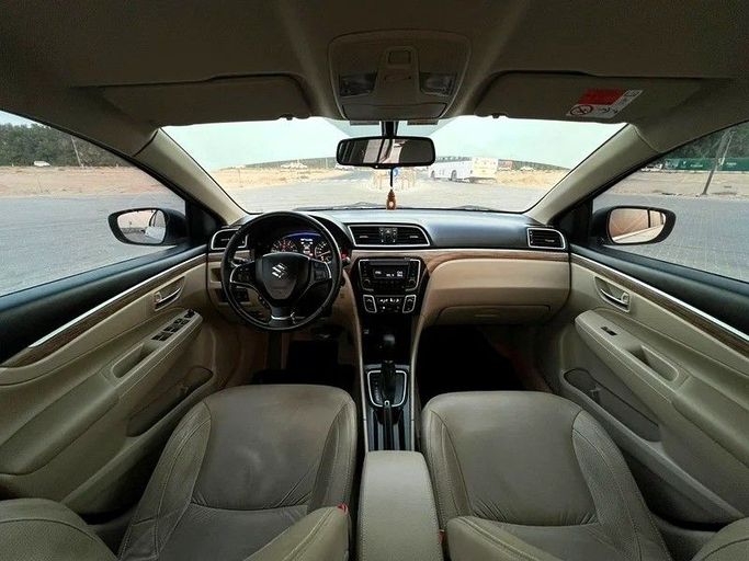 Used Suzuki Ciaz I Facelift, 1.5 l, 2023 in Sharjah by Al Rukin Al Saudi, White color. GCC Specs | AUTO.AE