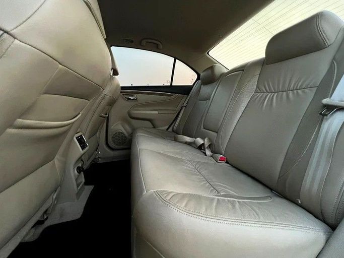 Used Suzuki Ciaz I Facelift, 1.5 l, 2023 in Sharjah by Al Rukin Al Saudi, White color. GCC Specs | AUTO.AE