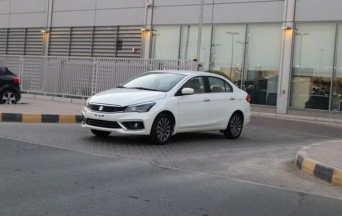 Used Suzuki Ciaz I Facelift, 1.5 l, 2023 in Sharjah by Al Rukin Al Saudi, White color. GCC Specs | AUTO.AE