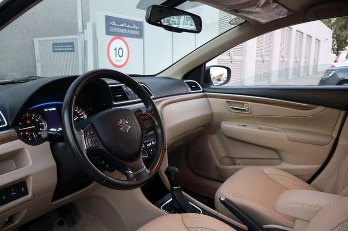 Used Suzuki Ciaz I Facelift, 1.5 l, 2023 in Sharjah by Al Rukin Al Saudi, White color. GCC Specs | AUTO.AE