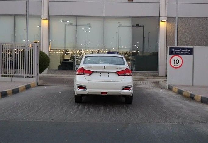 Used Suzuki Ciaz I Facelift, 1.5 l, 2023 in Sharjah by Al Rukin Al Saudi, White color. GCC Specs | AUTO.AE