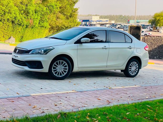 مستعملة Suzuki Ciaz أنا فيس ليفت, 1.2 l, 2023 في في الشارقة من AL Irfan  Used cars، اللون أبيض. مواصفات الخليج | AUTO.AE | إعلان #260734