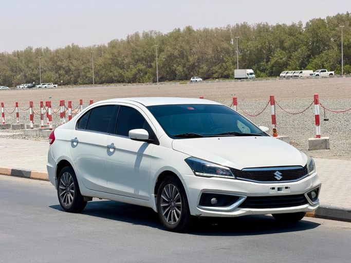مستعملة Suzuki Ciaz أنا فيس ليفت, 1.5 l, 2023 في في الشارقة من AL Irfan  Used cars، اللون أبيض. مواصفات الخليج | AUTO.AE | إعلان #271968