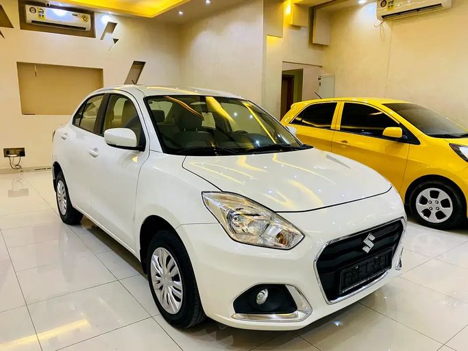 Used Suzuki DZire III Facelift, 1.2 l, 2025 in UAE, Sharjah by AlHamoor, White color. GCC Specs | AUTO.AE | Listing #295146 — photo 14 of 14