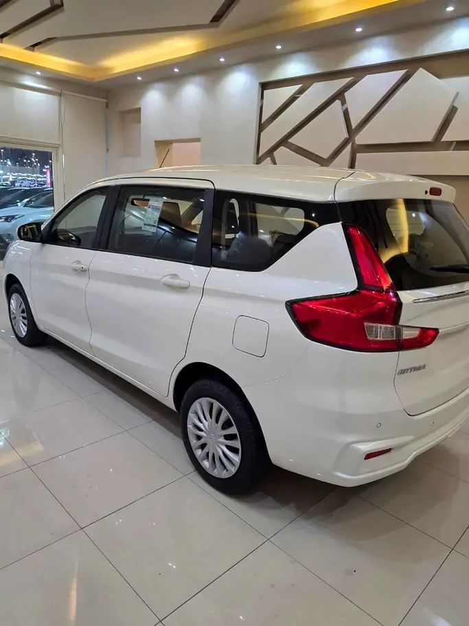 Подержанный Suzuki Ertiga II Рестайлинг, 1.5 л, 2024 в ОАЭ, Шарджа от AlHamoor Белый цвет. GCC | AUTO.AE | Объявление #295148 — фото 10 из 15