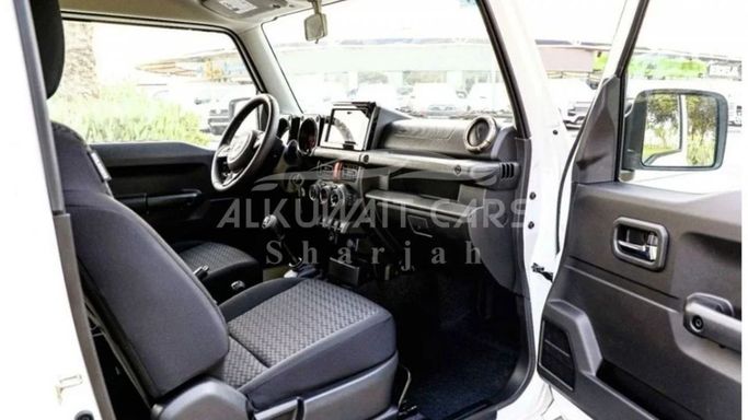 Новый Suzuki Jimny IV, 1.5 л, 2023 в Шардже от Nour Alnukhba Motors Белый цвет. Other | AUTO.AE