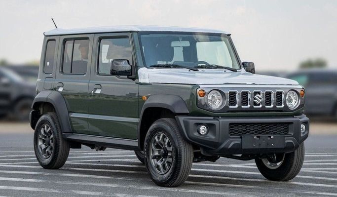 Новый Suzuki Jimny IV, 1.5 л, 2024 в Шардже от Nour Alnukhba Motors Зеленый цвет. Other | AUTO.AE