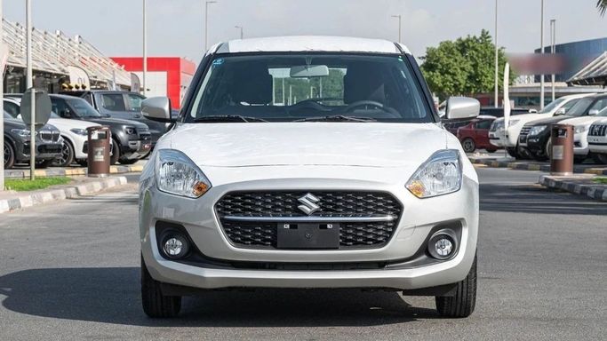 Новый Suzuki Swift VI, 1.2 л, 2023 в Шардже от Nour Alnukhba Motors Белый цвет. Other | AUTO.AE