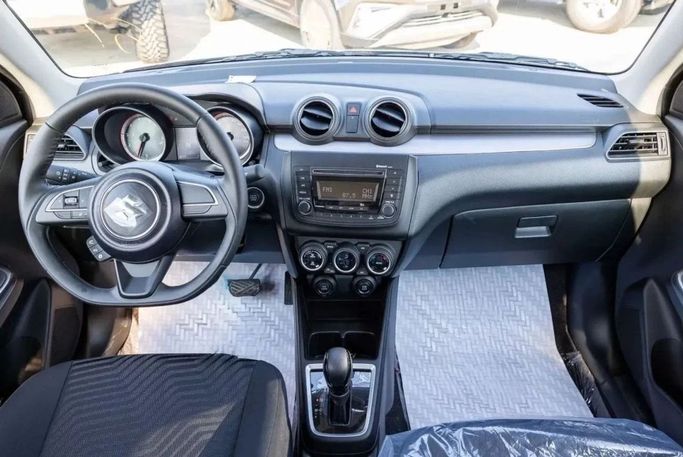 Новый Suzuki Swift VI, 1.2 л, 2023 в Шардже от Nour Alnukhba Motors Синий цвет. Other | AUTO.AE