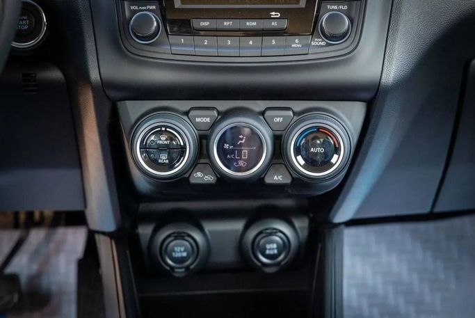 Новый Suzuki Swift VI, 1.2 л, 2023 в Шардже от Nour Alnukhba Motors Синий цвет. Other | AUTO.AE