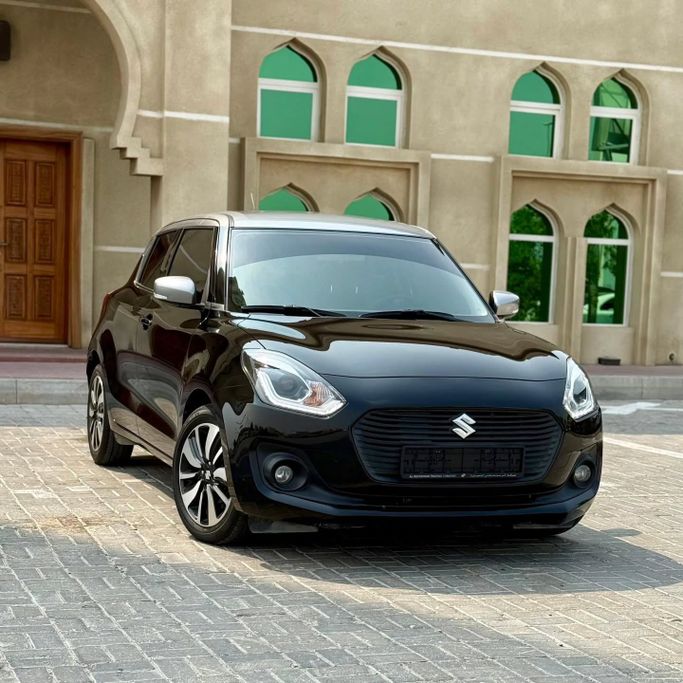 Подержанный Suzuki Swift V, 1.2 л, 2019 в Шардже от Sarmad Cars Черный цвет. Other | AUTO.AE