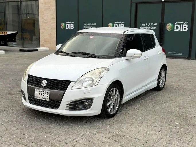 Подержанный Suzuki Swift IV Рестайлинг, 1.6 л, 2016 в Шардже от Bashar Karoomi Kunani Белый цвет. GCC | AUTO.AE