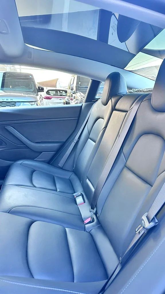 Used Tesla Model 3 Long Range I, 2020 in Sharjah by Imad Younis Almani used Cars, White color. GCC Specs | AUTO.AE