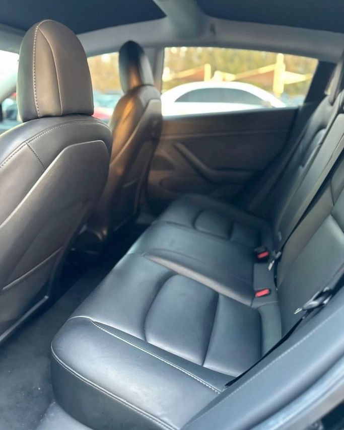 Used Tesla Model 3 Performance I, 2021 in Sharjah by Noor Al Seyoh Used Cars, Black color. GCC Specs | AUTO.AE