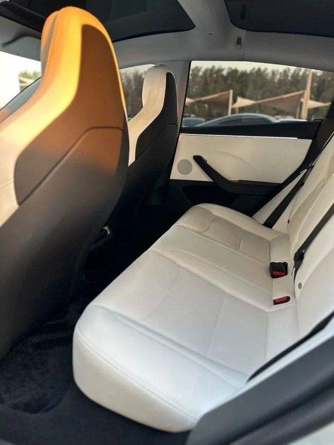Used Tesla Model 3 Performance I Facelift, 2024 in Sharjah by Noor Al Seyoh Used Cars, White color. GCC Specs | AUTO.AE