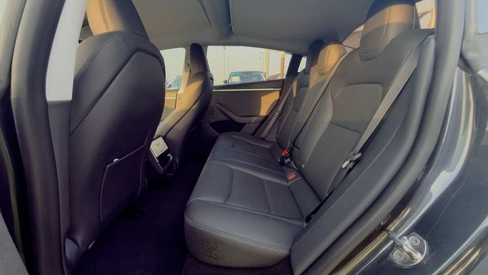 Used Tesla Model 3 Long Range I Facelift, 2024 in Sharjah by Badar Used Cars, Black color.  | AUTO.AE