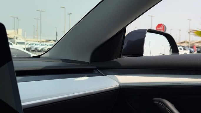 Used Tesla Model 3 Performance I, 2022 in Sharjah by Badar Used Cars, Black color.  | AUTO.AE