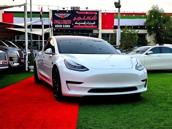 Used Tesla Model 3 Performance I, 2020 in Sharjah by Challenger Used Cars, White color. American Specs | AUTO.AE