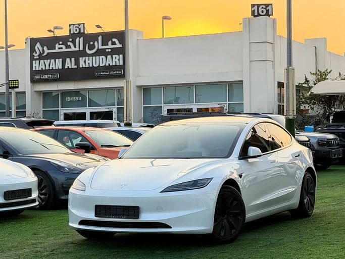 Used Tesla Model 3 Long Range I Facelift, 2024 in UAE, Sharjah by Hayan Alkhudari Used Cars, White color. GCC Specs | AUTO.AE | Listing #281314