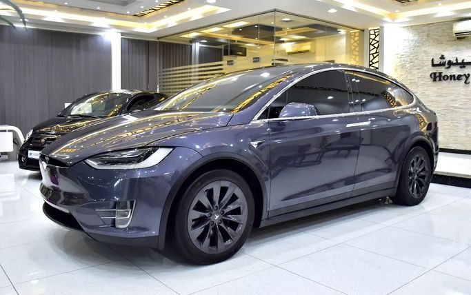 مستعملة Tesla Model X 100D I, 2019 في في الشارقة من Honey Jidosha Used Cars Tr.، اللون رمادي. مواصفات الخليج | AUTO.AE | إعلان #272956