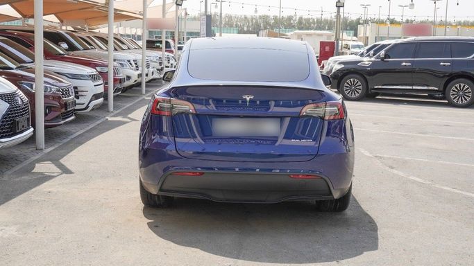 Подержанный Tesla Model Y Long Range I, 2022 в Шардже от Alsaadi Motors Синий цвет. Other | AUTO.AE