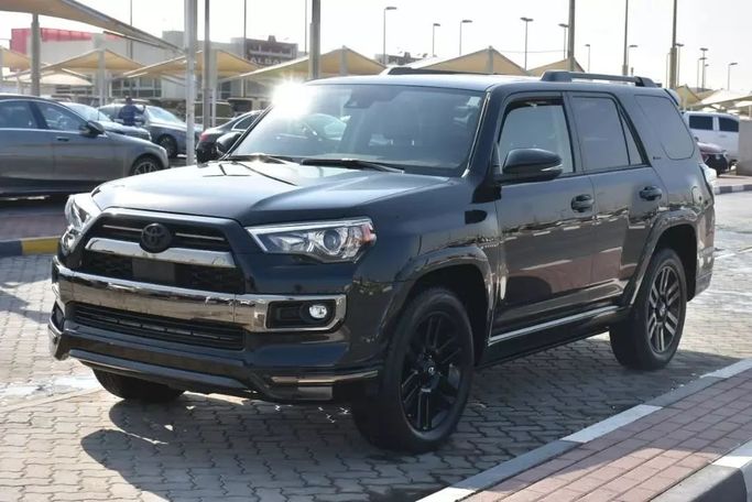 Подержанный Toyota 4Runner V Рестайлинг, 4.0 л, 2021 в Шардже от Alfaris Used Cars Черный цвет. Other | AUTO.AE