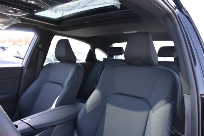 New Toyota Avalon V, 2.5 l, 2025 in Sharjah by Alfaris Used Cars, Black color. Other | AUTO.AE